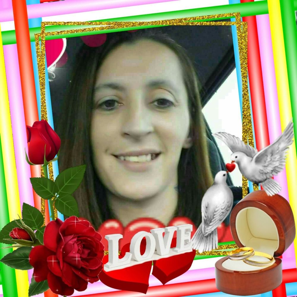 Meet your Posher, Carla